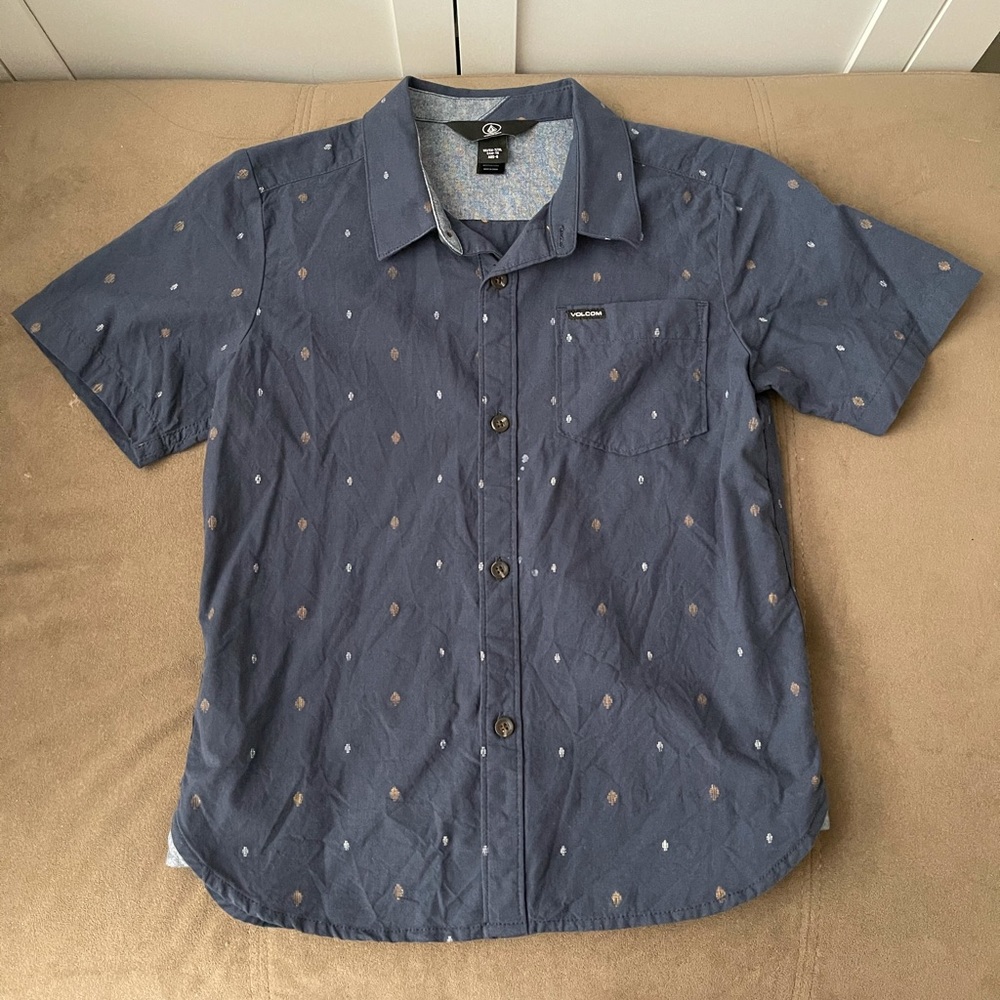 Volcom boy’s dress shirt